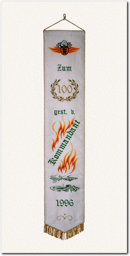 Fahnenschleife zum 100. Jubiläum