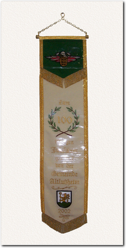 Fahnenschleife zum 100. Jubiläum